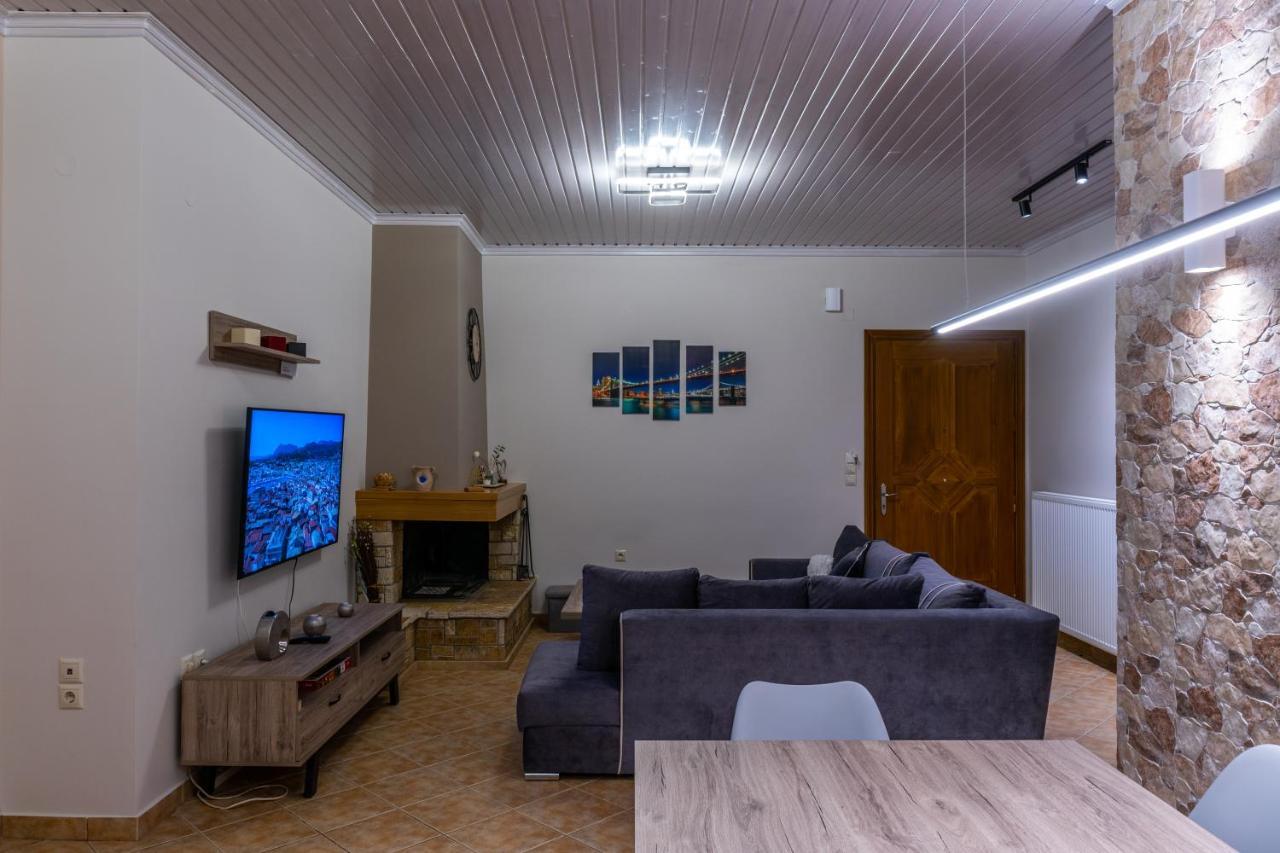 G.R Luxury Apartment Kalligoni Екстер'єр фото